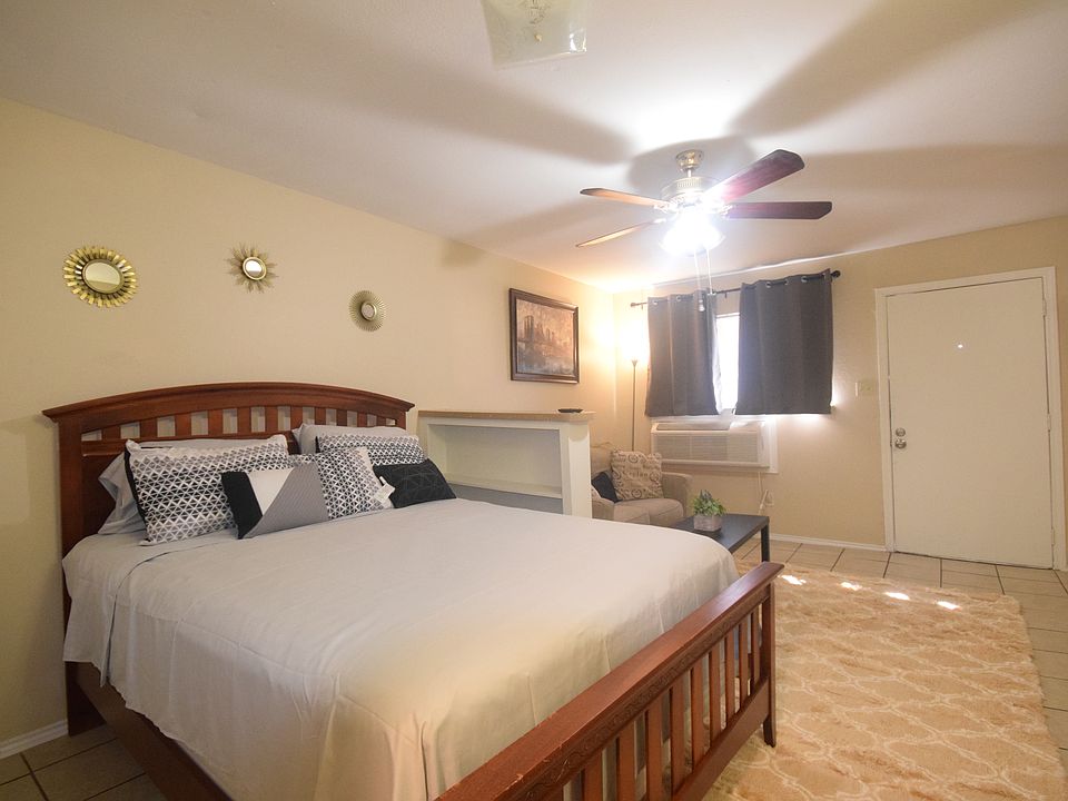1st image of 205 Morgan Pl #113