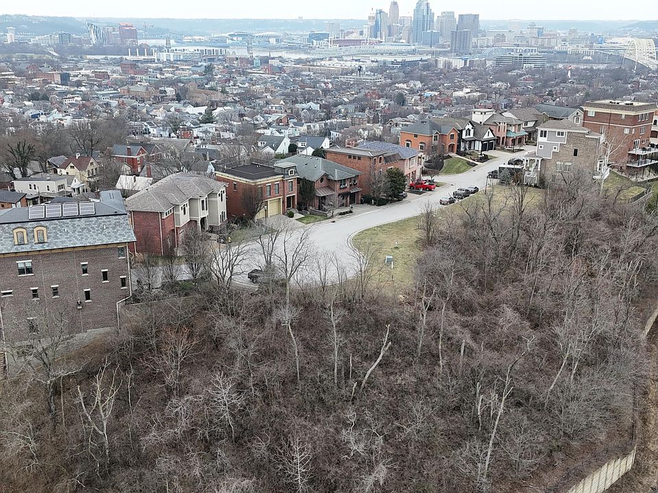 1st image of 91 Watch Hill Ln
