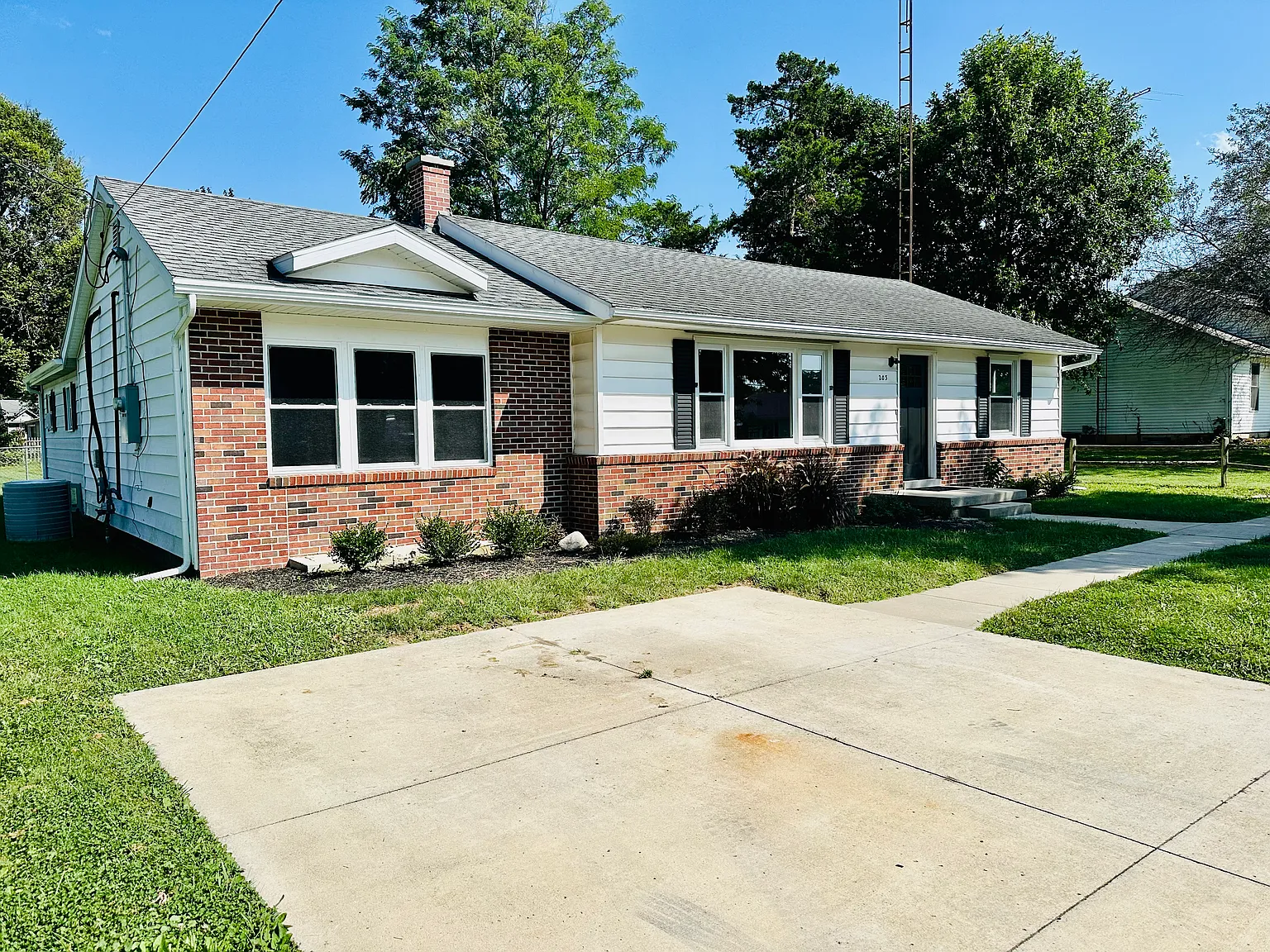 3 bed, 1506 sqft, $1,500 — Photo 1