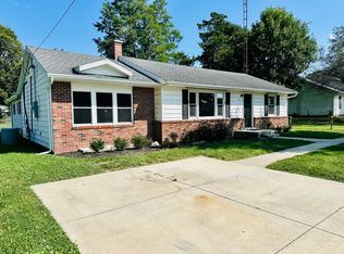 203 Willow Grove Rd, Centerville, IN 47330