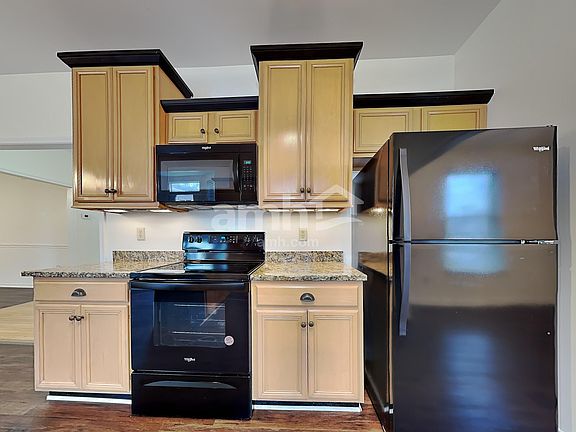 3rd image of 11207 Sugarmill Dr