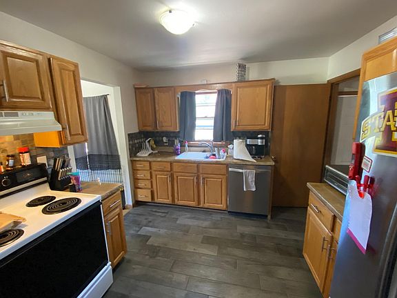 3rd image of 1803 Ferndale Ave