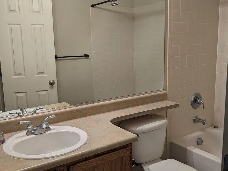 1941 Dewhirst Dr — Photo 24