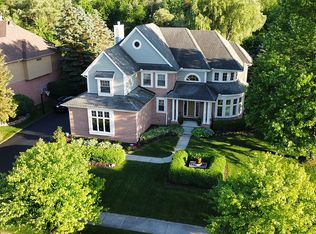 4613 Waterbury Dr, Clarkston, MI 48348