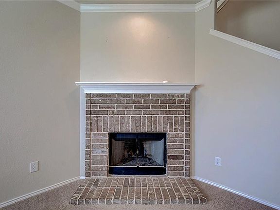 5th image of 1517 Sycamore St