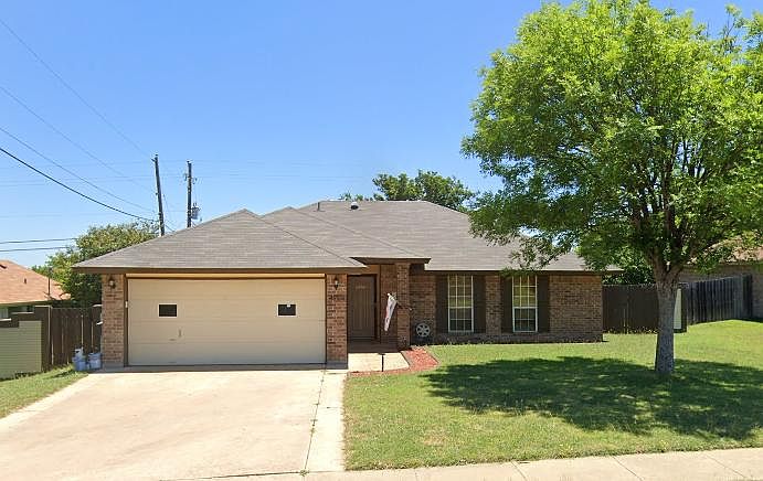 1st image of 4903 Shawn Dr