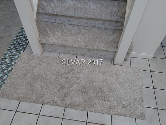 3rd image of 2988 Kennewick Dr