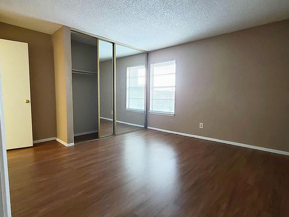 4th image of 3831 Montgomery Blvd NE APT 432