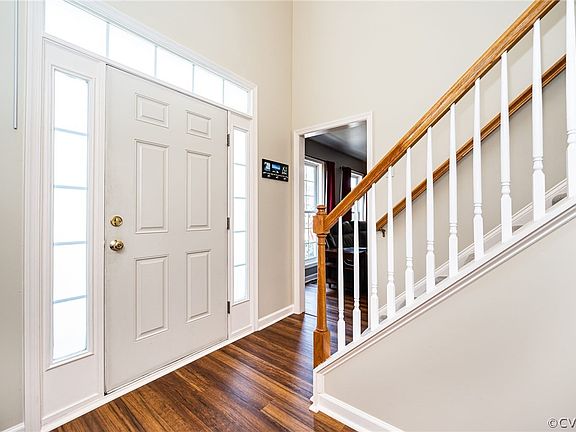 3rd image of 3513 Alderwood Way