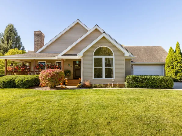 143 Bush Dr, Elwood, IL 60421