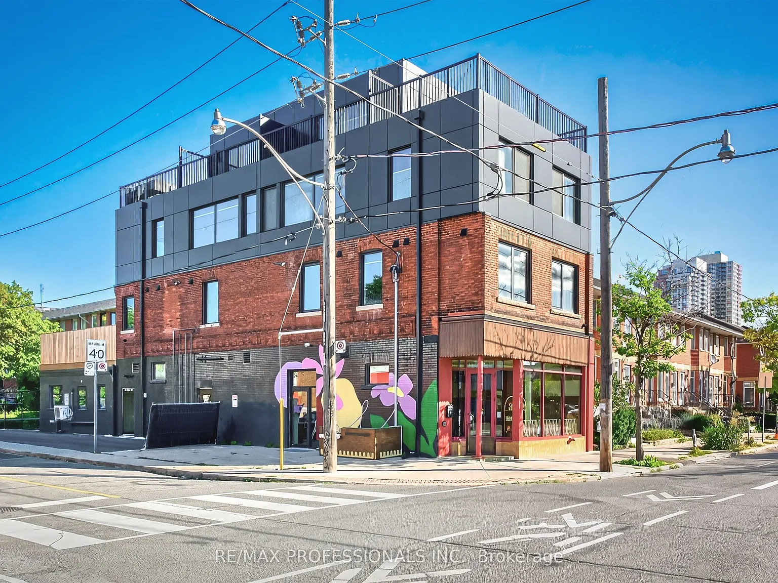 1 bed, $2,995 — Photo 1