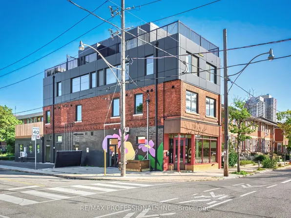 393 Perth Ave, Toronto, ON