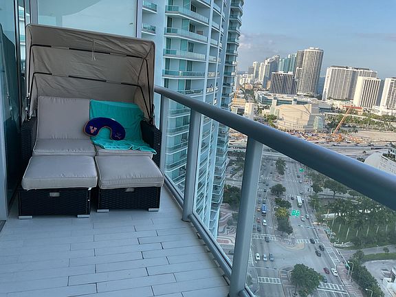 5th image of 888 Biscayne Blvd APT 2909