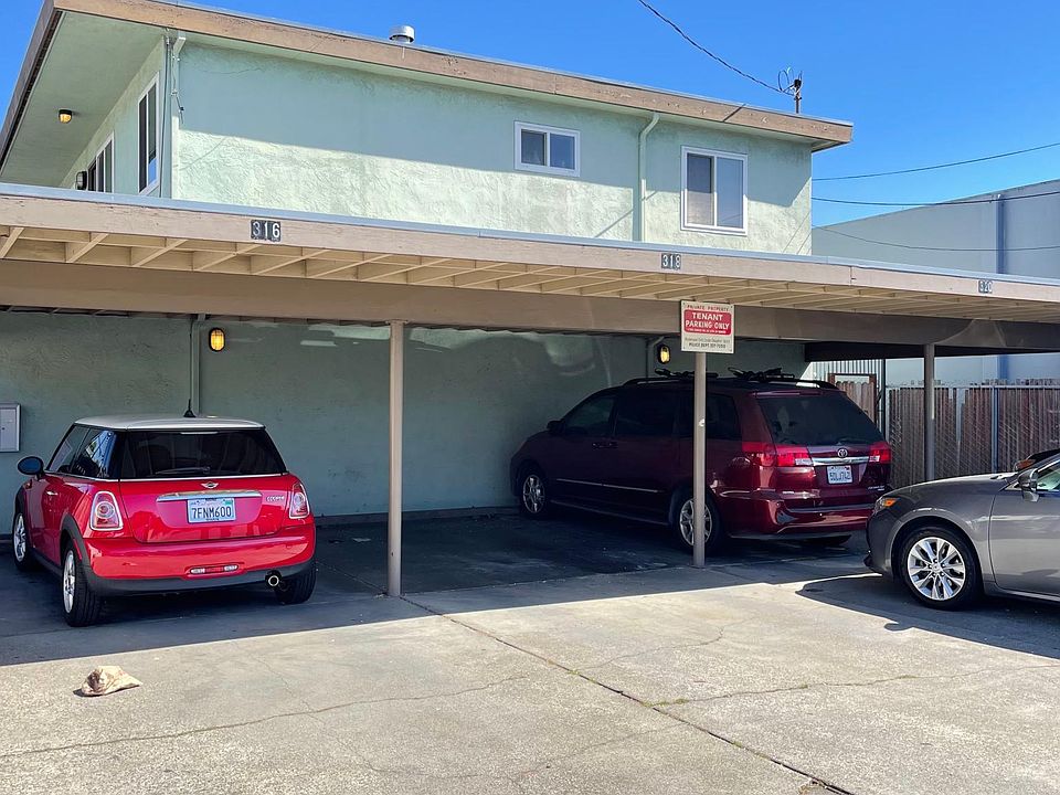 1st image of 322 44th St
