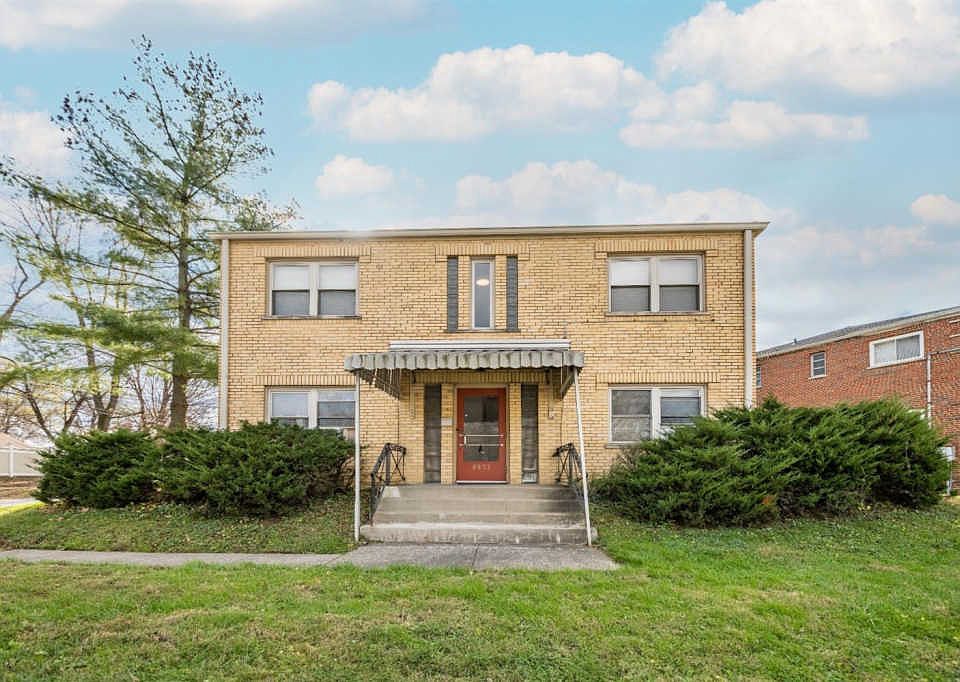 1st image of 4851 Oaklawn Dr