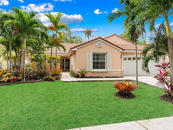 4th image of 13100 SW 20th St