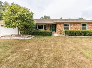 526 Elmshaven Dr, Lansing, MI