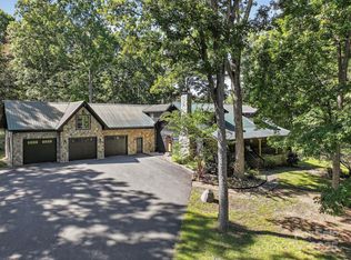 173 Backcreek Ln, Statesville, NC 28677