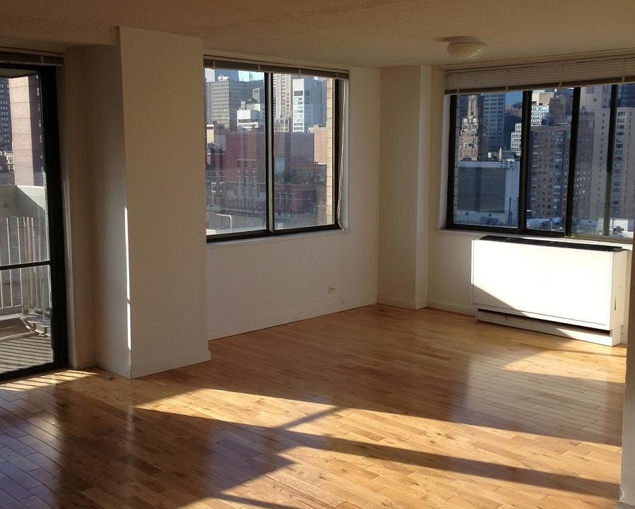 1st image of 520 2nd Ave APT 6F