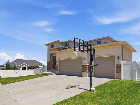 2nd image of 8417 S Otter Creek Dr