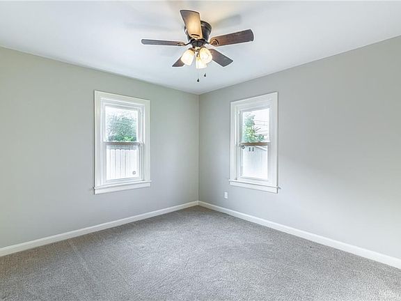 4th image of 1706 Gummer Ave