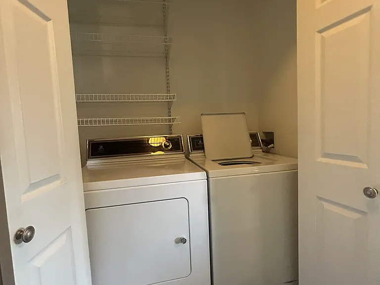 2203 Merlot Ct — Photo 26