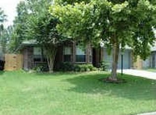 2414 Friarwood Trl, Kingwood, TX 77339
