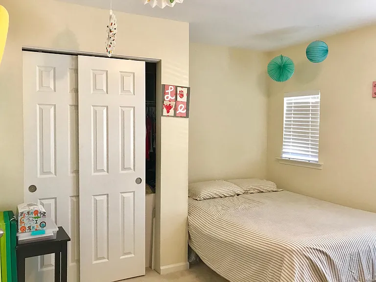 100 Stratford Lakes Dr #121 — Photo 10