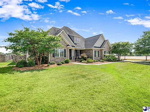 2nd image of 3112 Cheshire Ln