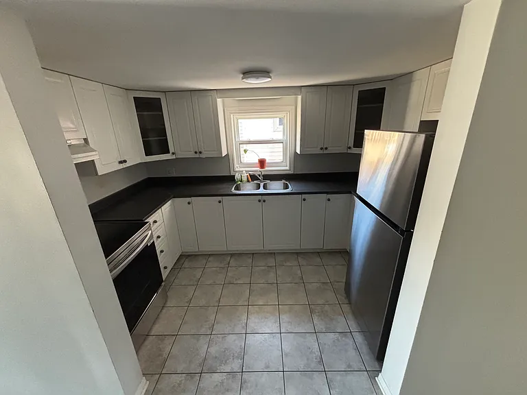 23 Raymond St — Photo 4