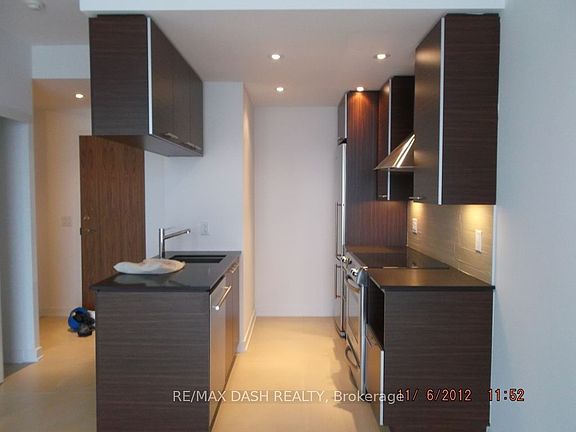 4th image of 1 Market St #1009