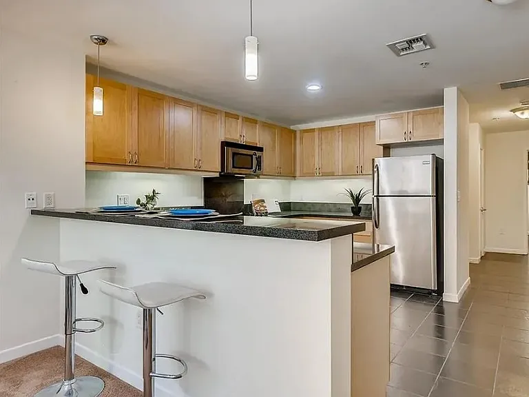 1150 J St #1 — Photo 12