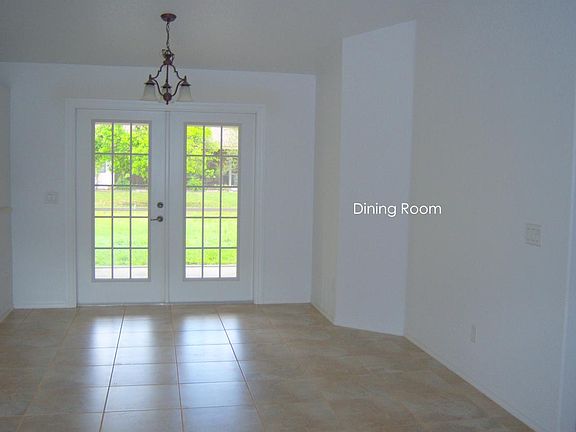 Dining Rm