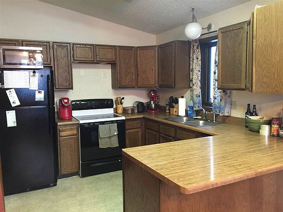 4th image of 708 Blanket Blvd