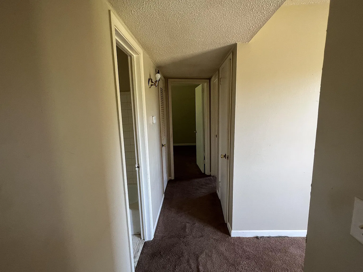 909 Cotton Avenue S. W. - D — Photo 4