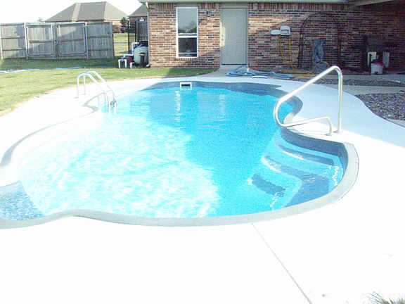 Inground fiberglass pool