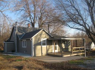 3412 N 3rd St, Saint Joseph, MO 64505