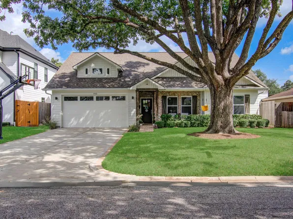 1722 Chippendale Rd, Houston, TX 77018
