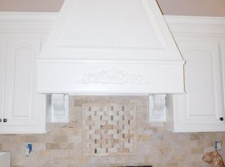 145 W Legacy Dr, Brandon, MS 39042