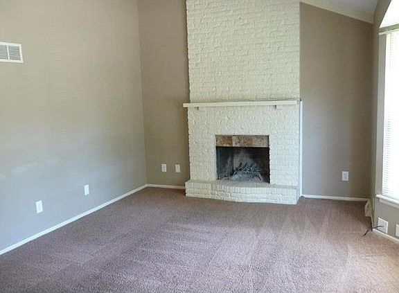 2nd image of 6208 E 110th Ter