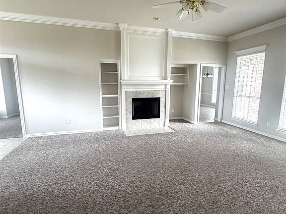 3rd image of 903 Van Winkle Cir