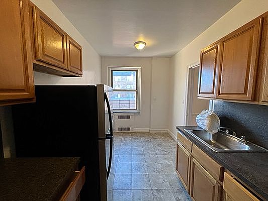 3rd image of 64-45 Booth St #44