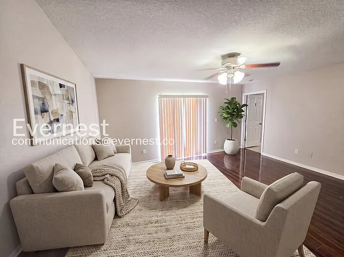 5118 Ballard Crest Ln — Photo 4