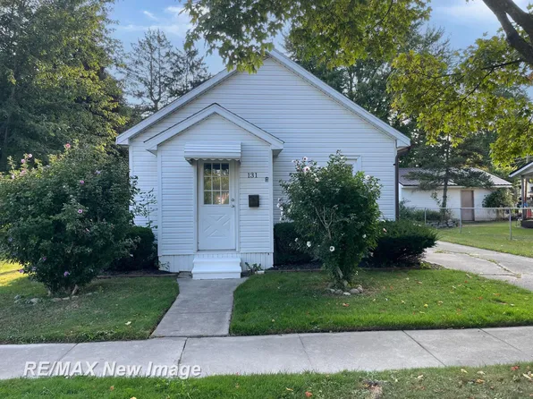 131 S Melze St, Merrill, MI 48637