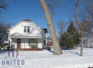 502 6th St, Sloan, IA 51055