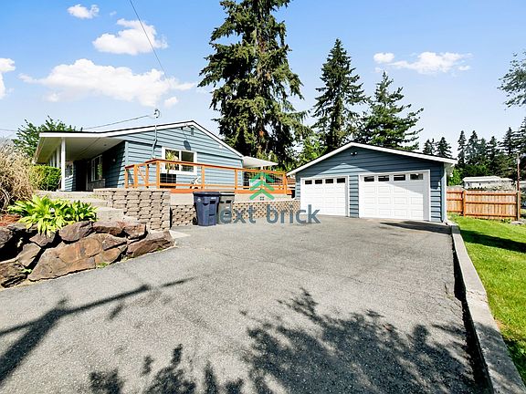 3rd image of 5309 204th St SW