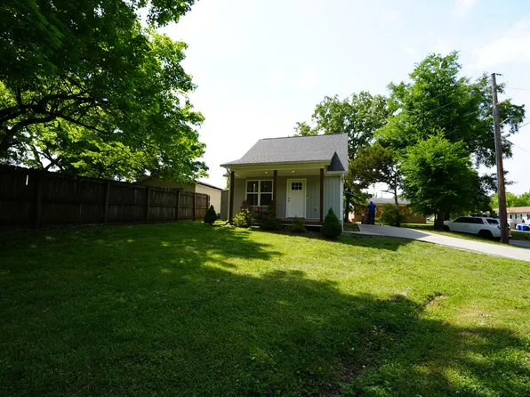 411 Barpen St NW, Cleveland, TN 37312