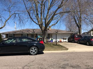 1305 Bobolink Dr, Washington, IL 61571