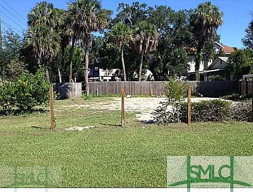 2nd image of 302 8th St