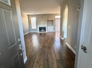 1605 Paseo Flores Dr, Suisun City, CA 94585